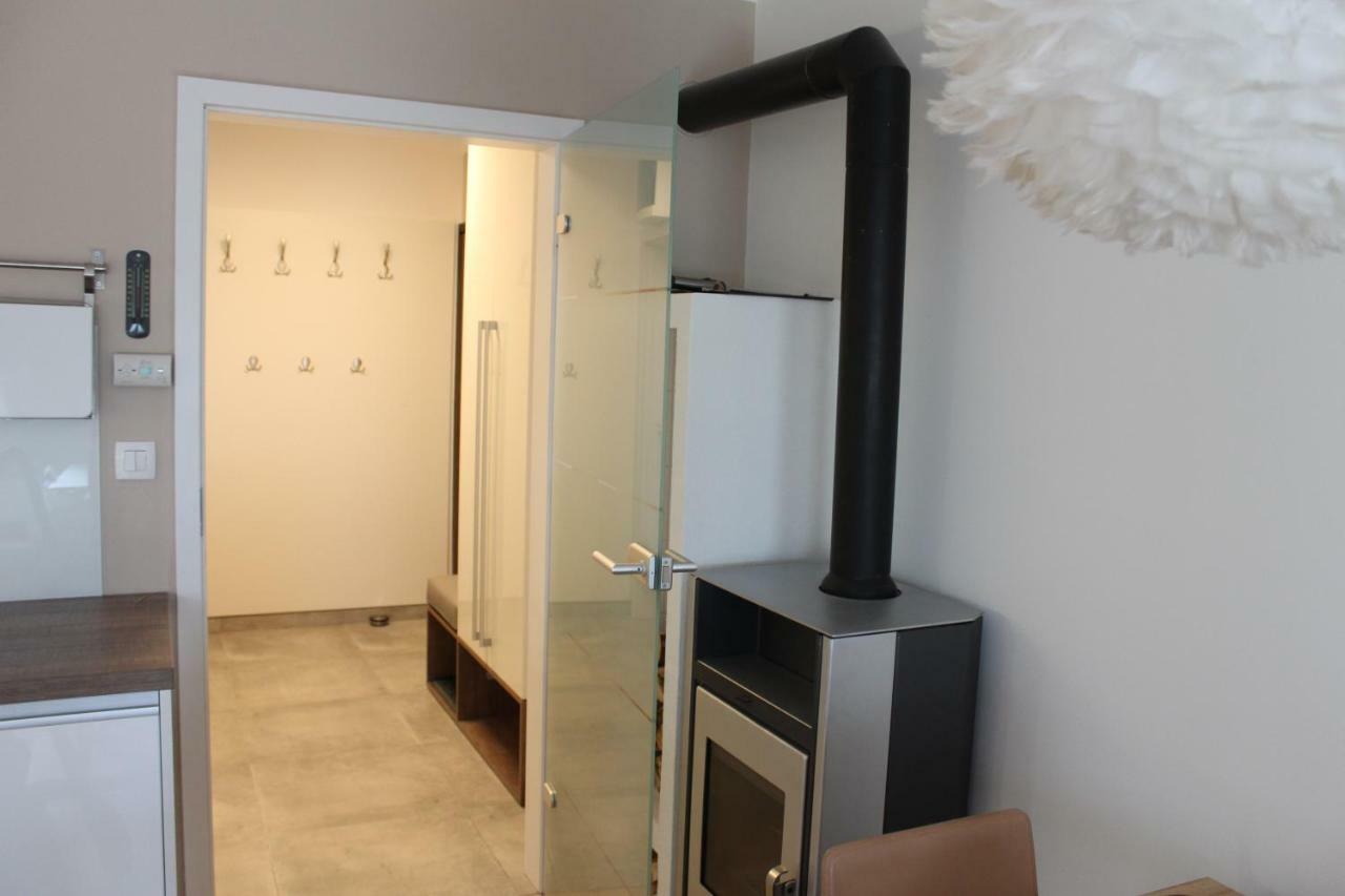 Apbovec Appartement Buitenkant foto